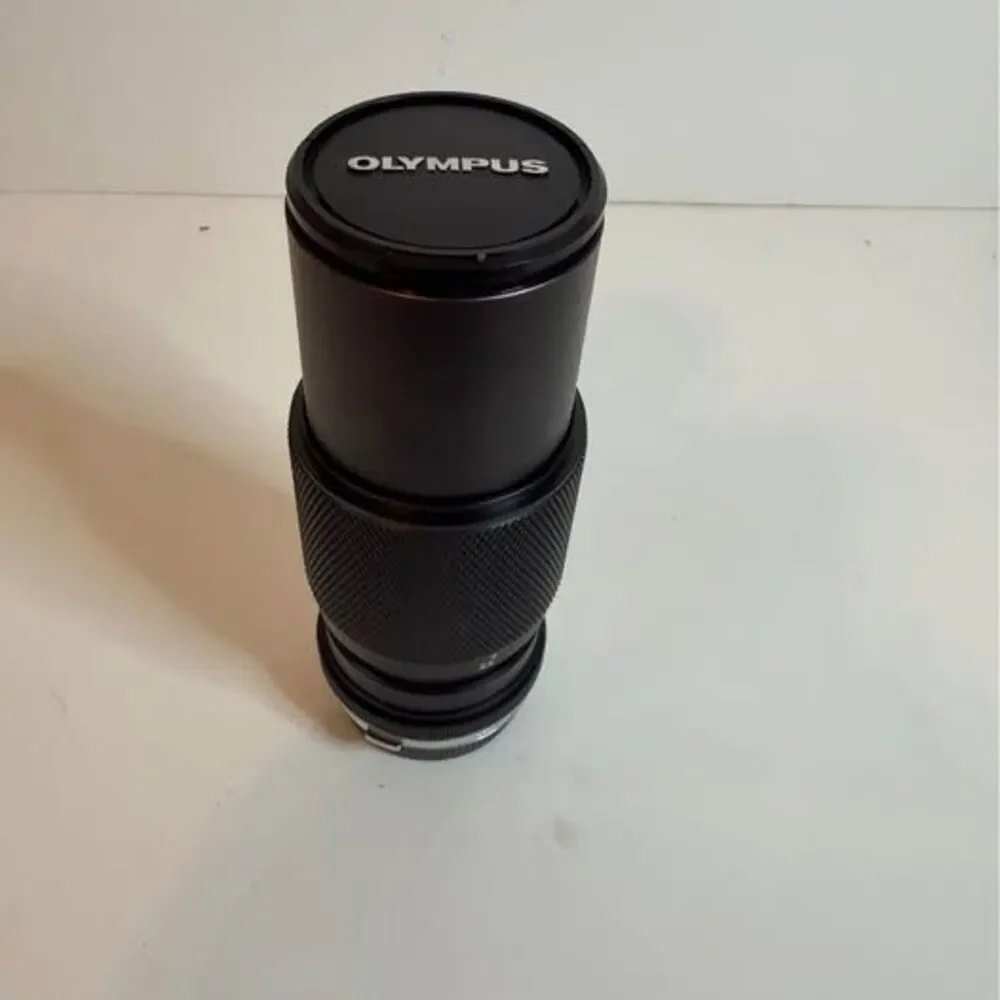 Olympus OM-System Zuiko Auto-Zoom 100–200mm f/5 Lens